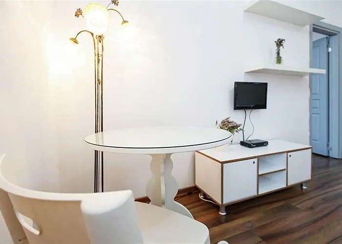 Ala Apartmanhotel 3*