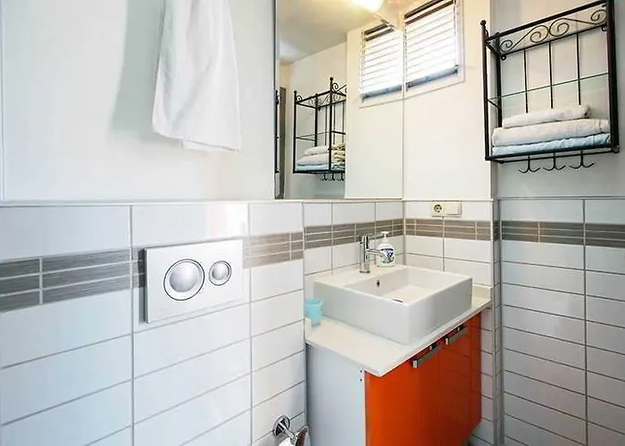 Apartmanhotel Ala 3*